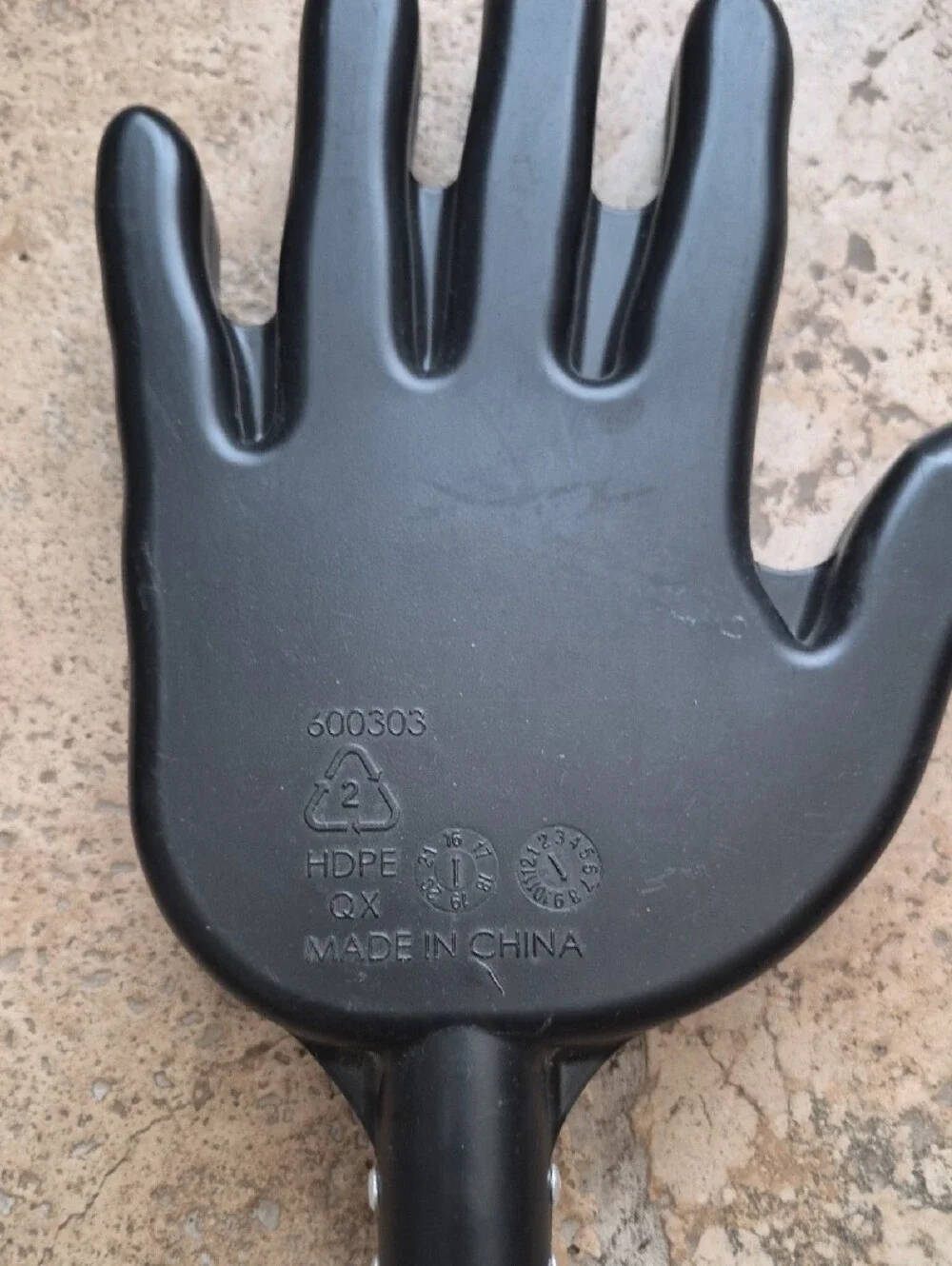 Spalding extendable hand